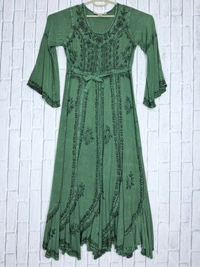 🌿 Agan Traders Renaissance Embroidered Bell Sleeve Maxi Dress Green M